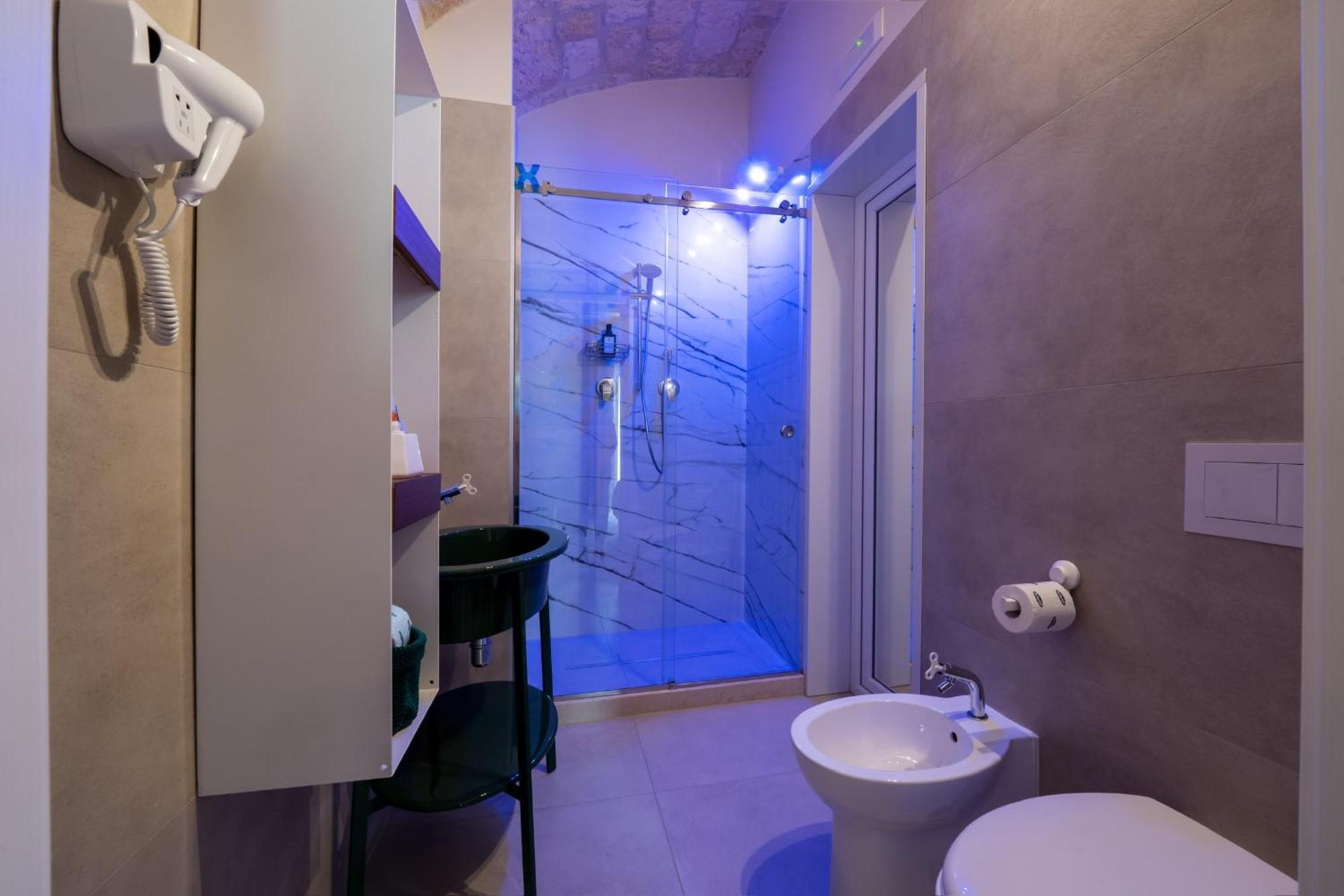 Vischi Apartment Trani By Le Marinelle Loc Turistica Dış mekan fotoğraf